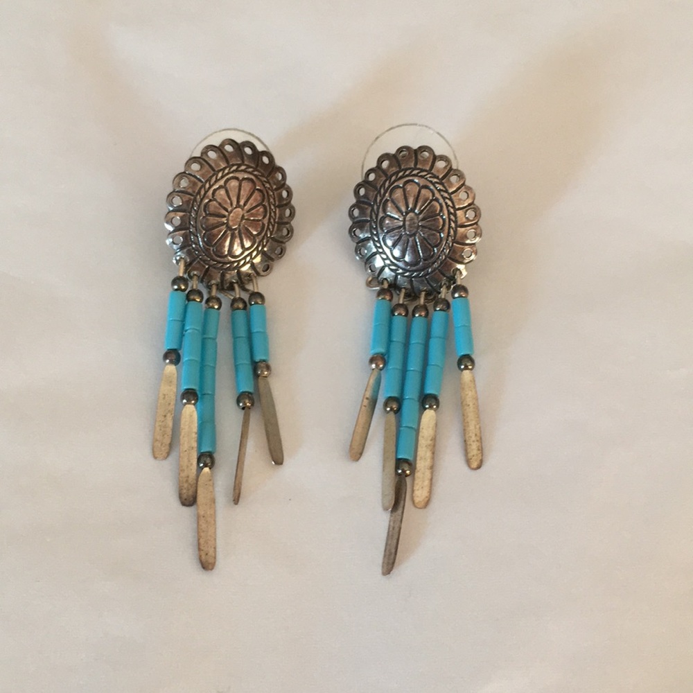 Women’s Vintage Sterling Silver Bohemian Earrings Turquoise Color Southwestern